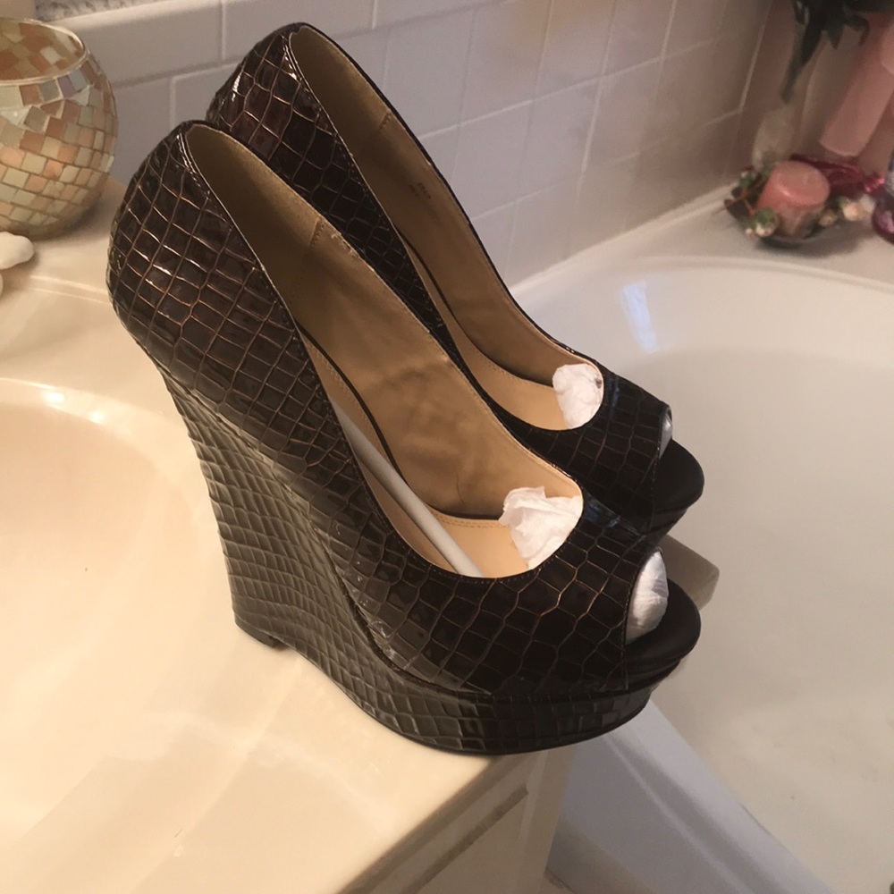 Never wore them! New! sitting my closet being cute